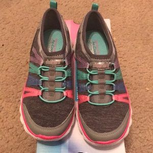 🎀Brand New🎀 Girl’s Skechers 13
